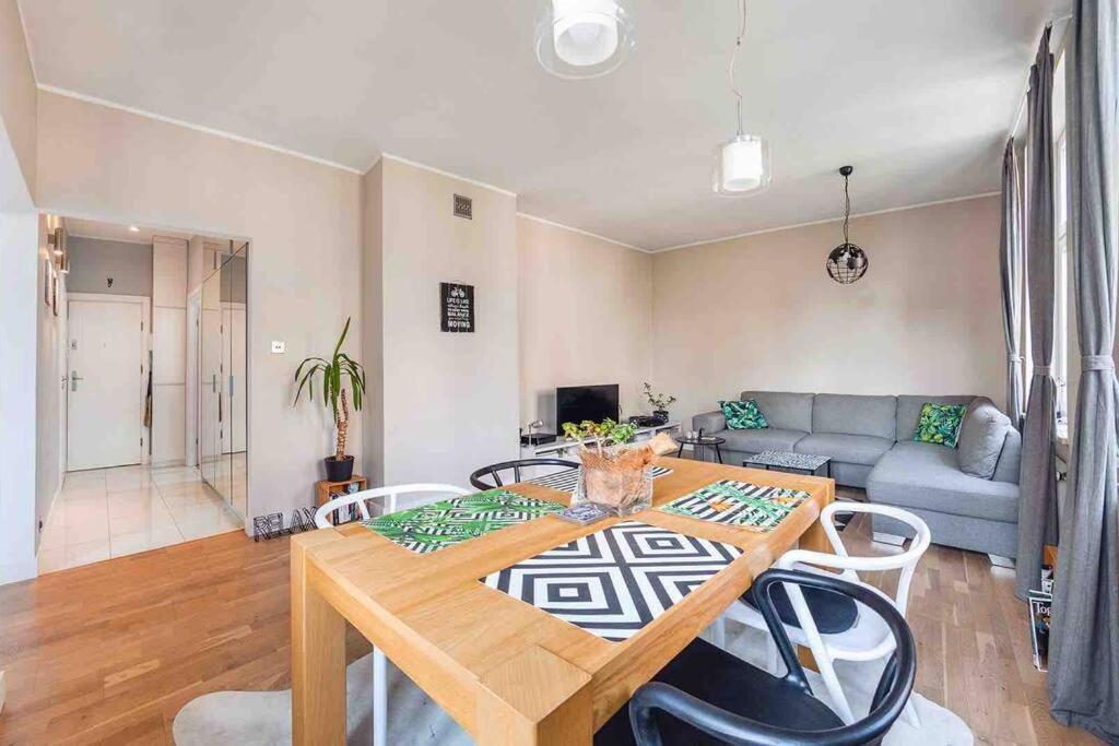 شقة Urokliwy Apartament غدانسك المظهر الخارجي الصورة