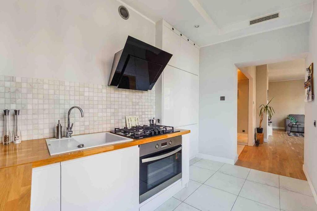 شقة Urokliwy Apartament غدانسك المظهر الخارجي الصورة
